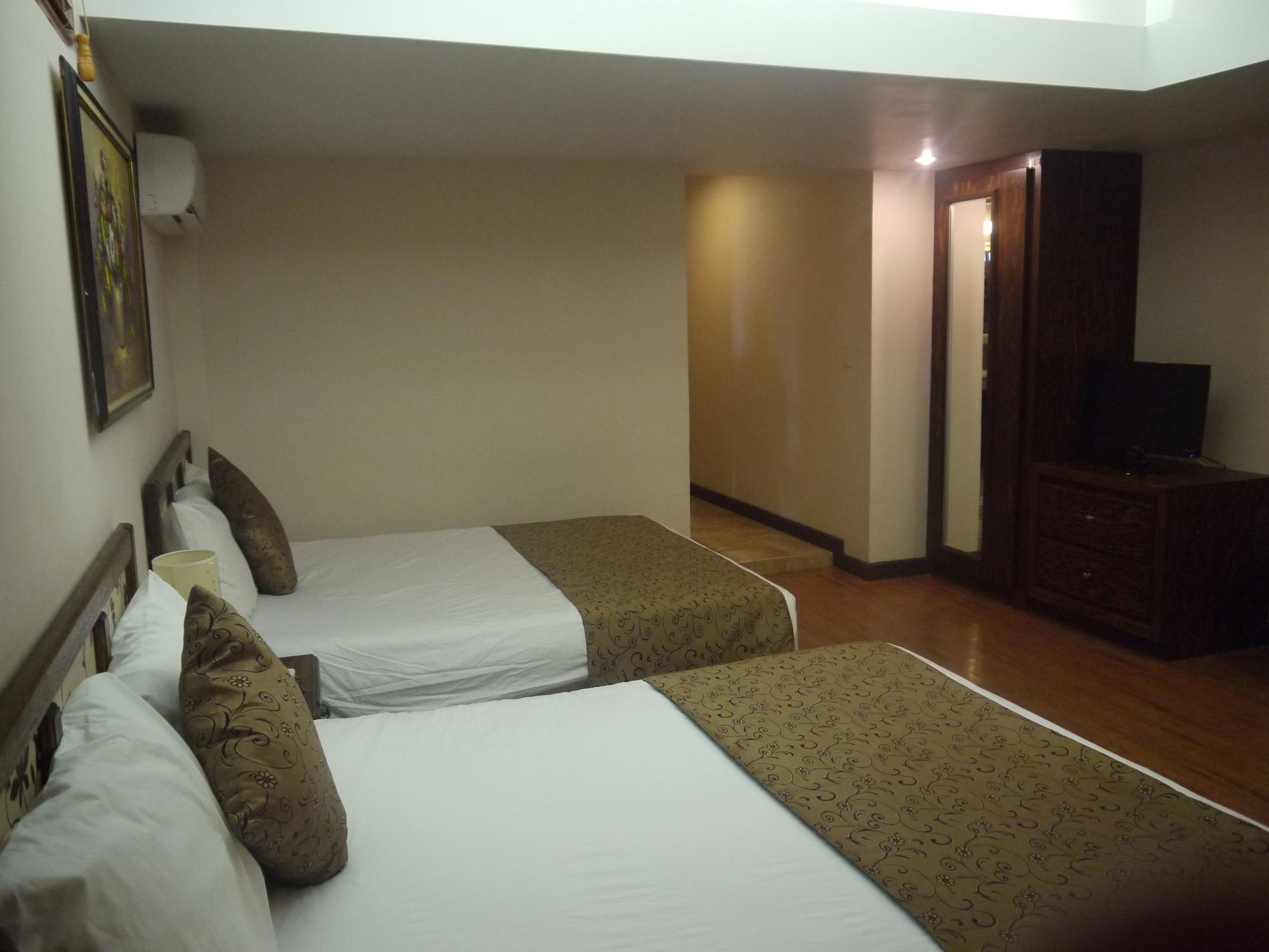 Holiday Saipan Hotel Екстер'єр фото