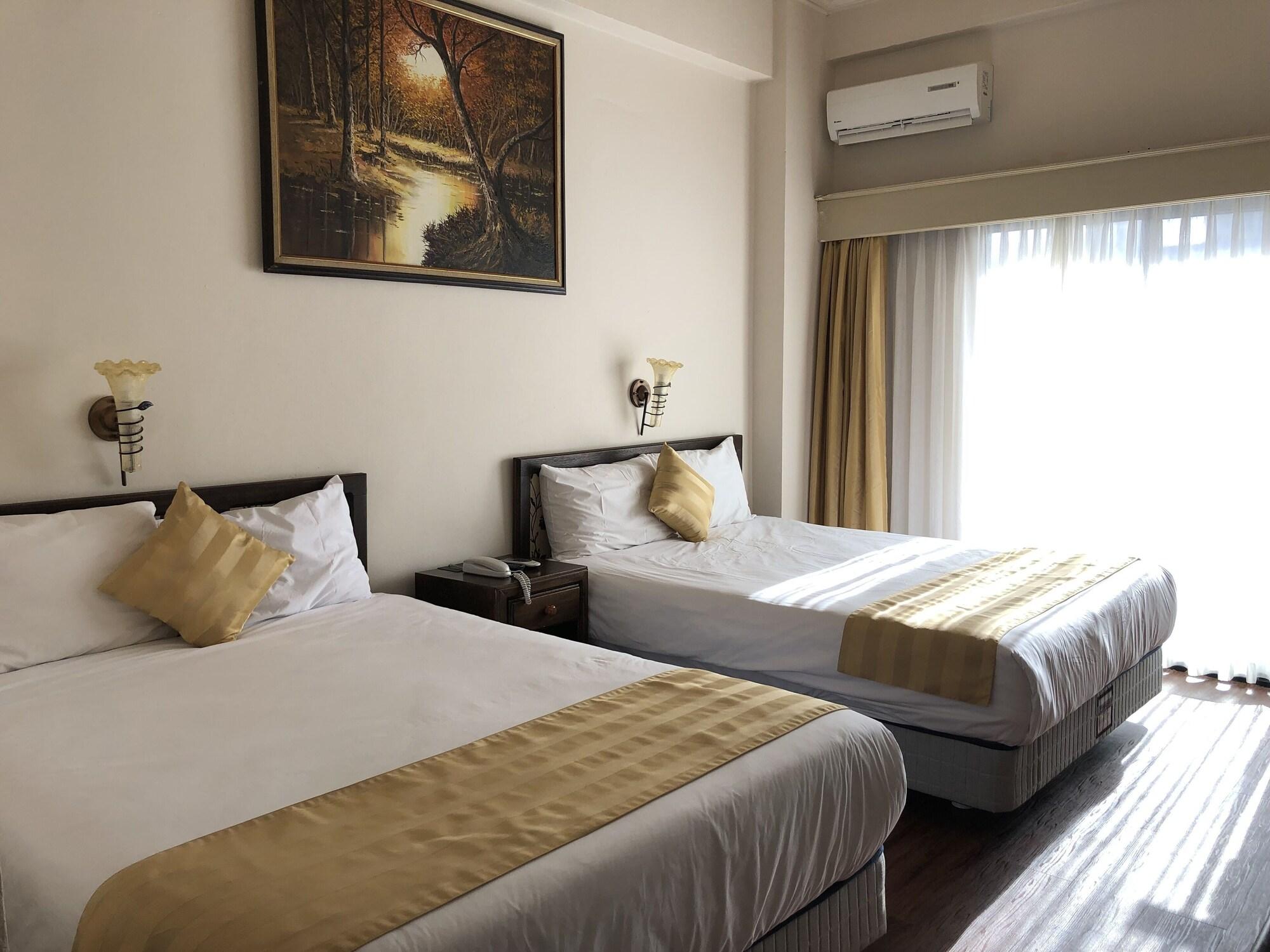Holiday Saipan Hotel Екстер'єр фото