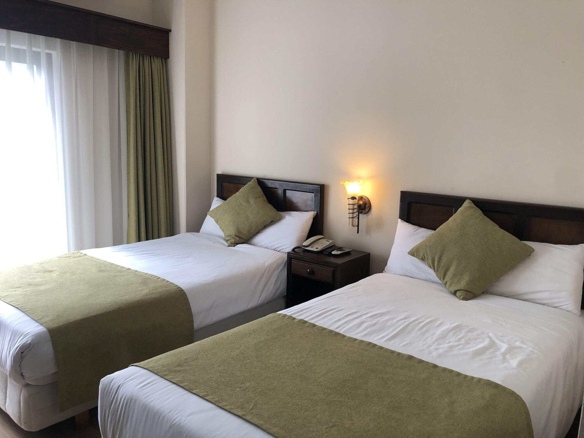 Holiday Saipan Hotel Екстер'єр фото