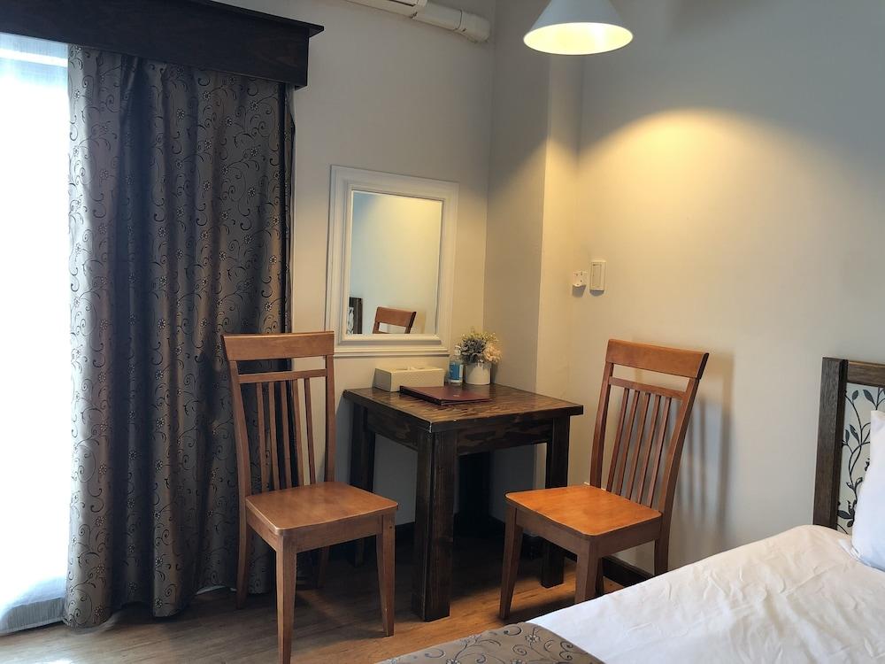 Holiday Saipan Hotel Екстер'єр фото