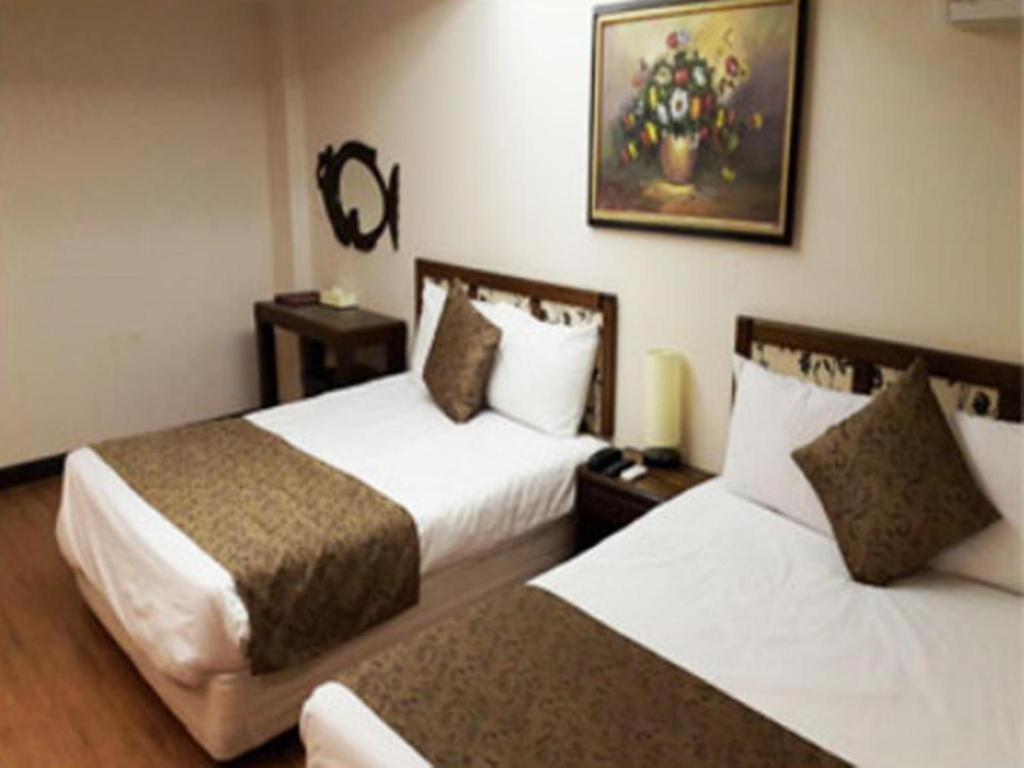 Holiday Saipan Hotel Екстер'єр фото