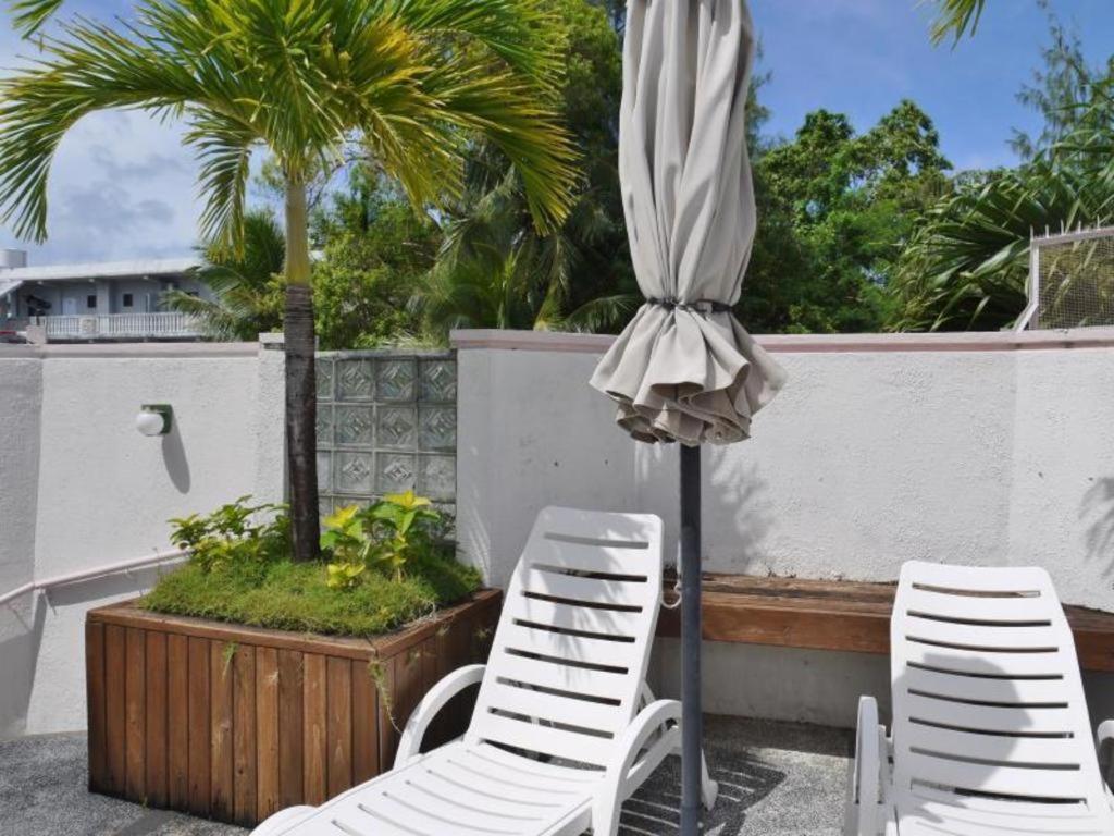 Holiday Saipan Hotel Екстер'єр фото