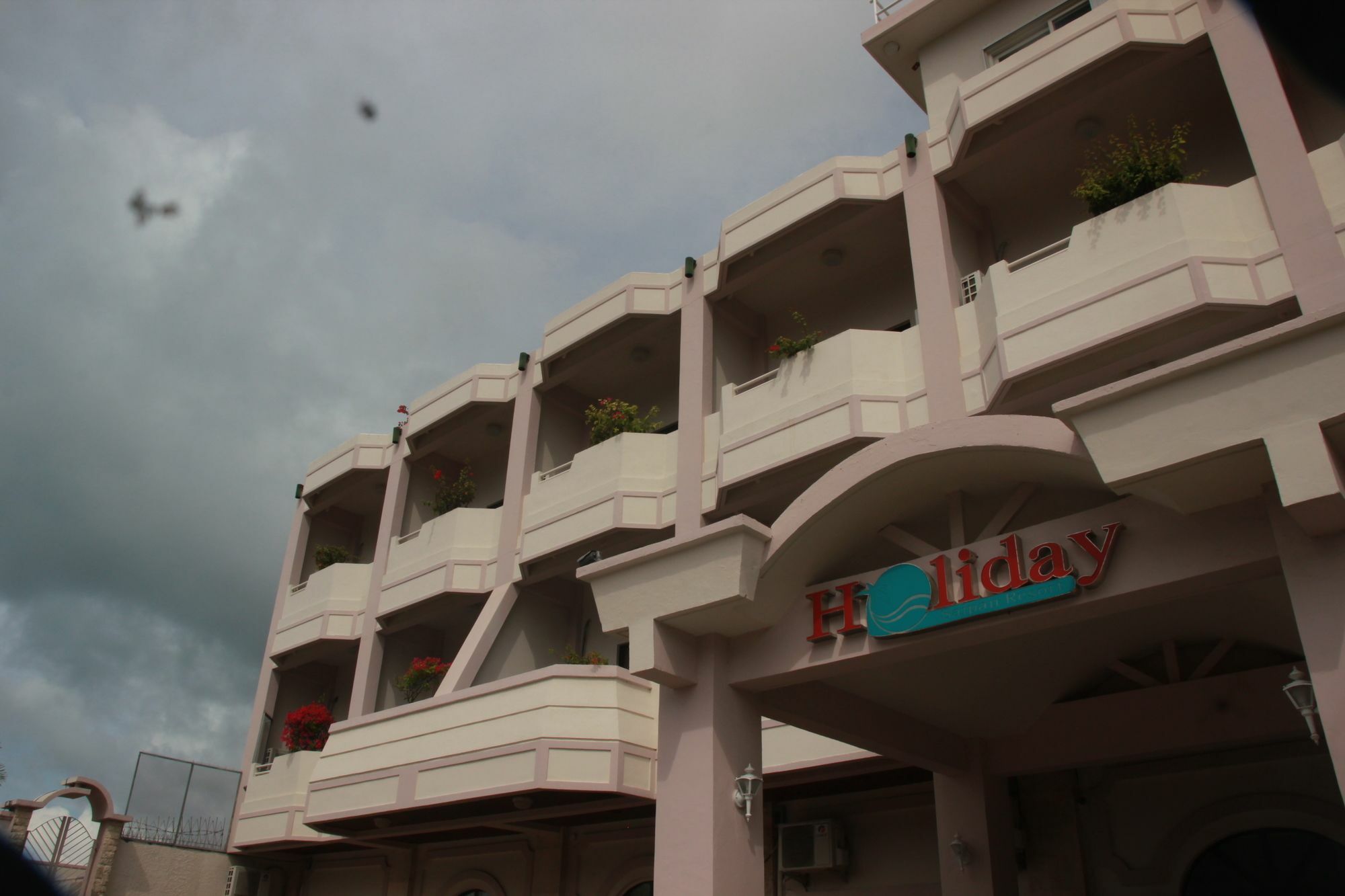 Holiday Saipan Hotel Екстер'єр фото