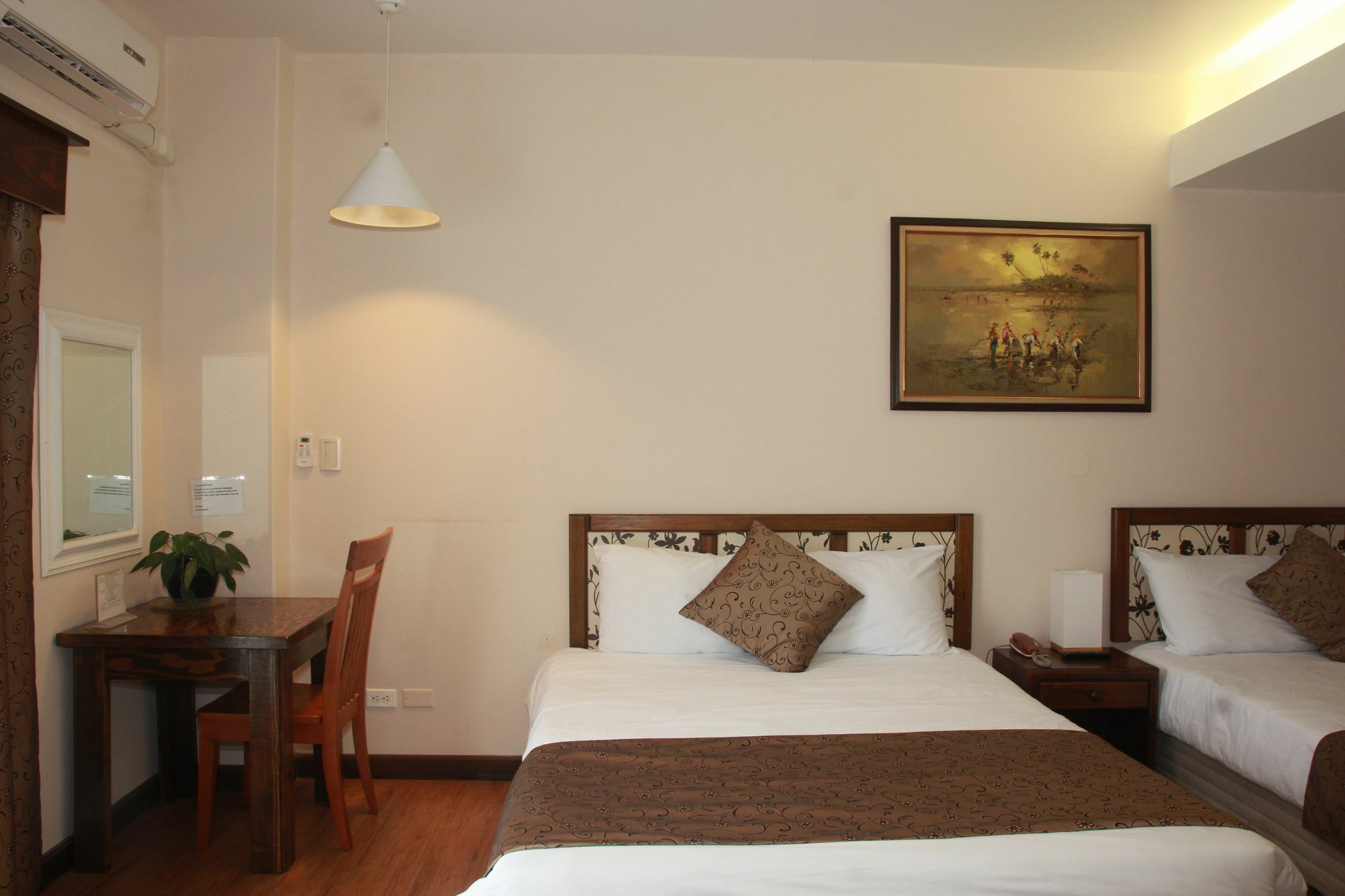 Holiday Saipan Hotel Екстер'єр фото