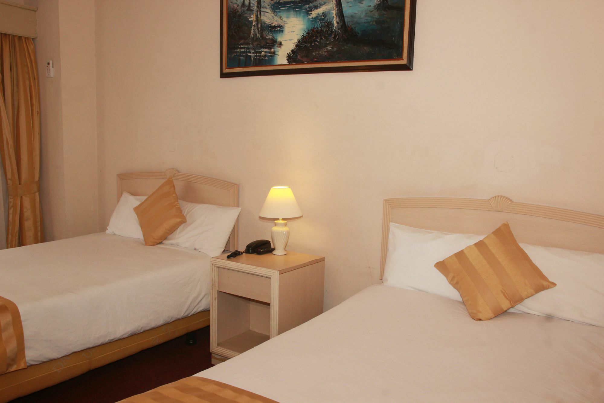 Holiday Saipan Hotel Екстер'єр фото